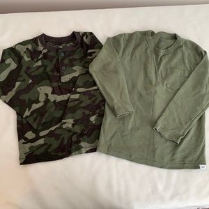 Boys GAP long sleeve shirts